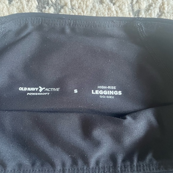Old Navy Power Soft High Rise Leggings Gently Used! - Picture 2 of 3